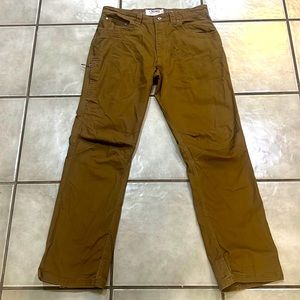 Mountain khaki camber 106 pant